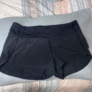 Lululemon Shorts size 6